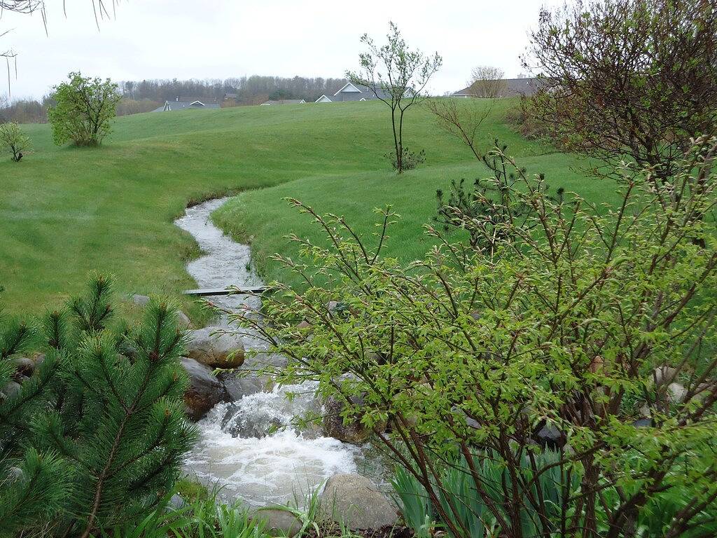 Ganze Wohnung, Bleiben Sie im Herzen der Weinprobenregion von Leelanau. Ansichten zu Traverse Bay in Leelanau County