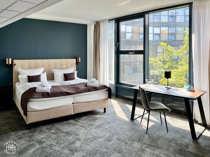 Hotel für 4 Personen, mit Ausblick und Terrasse, mit Haustier in Tegel Berlin