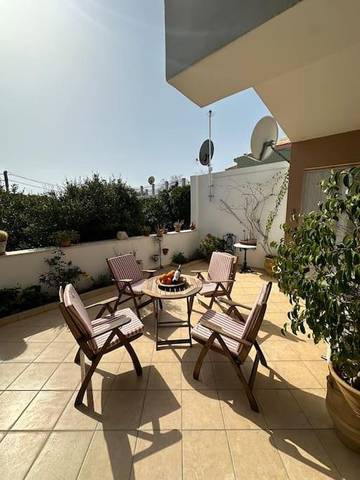 Gîte pour 4 personnes, avec balcon dans Pythagoreio