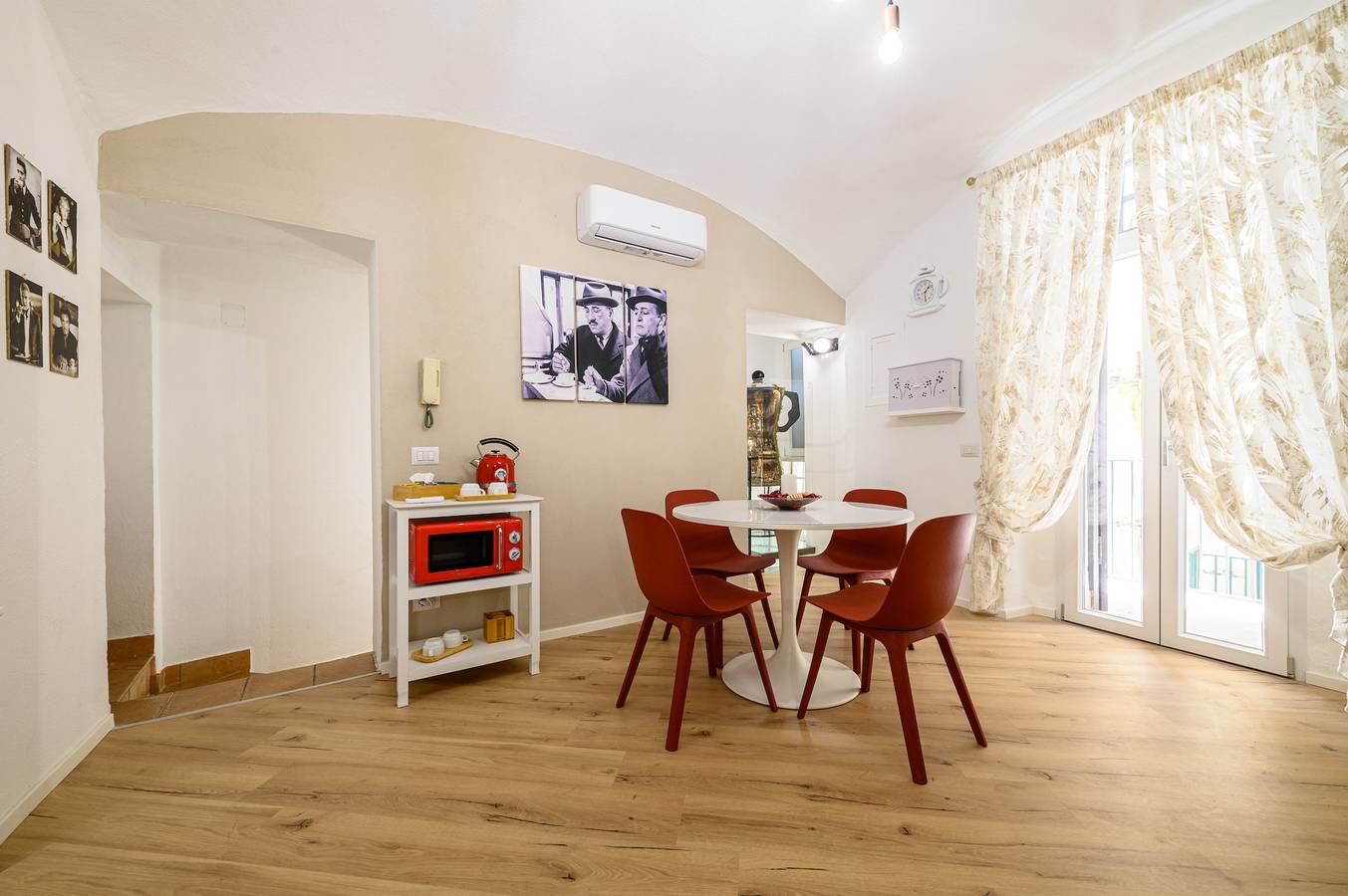 Ganze Wohnung, A Tazzulella - Vico Graziella 12 in Neapel, Neapel Provinz