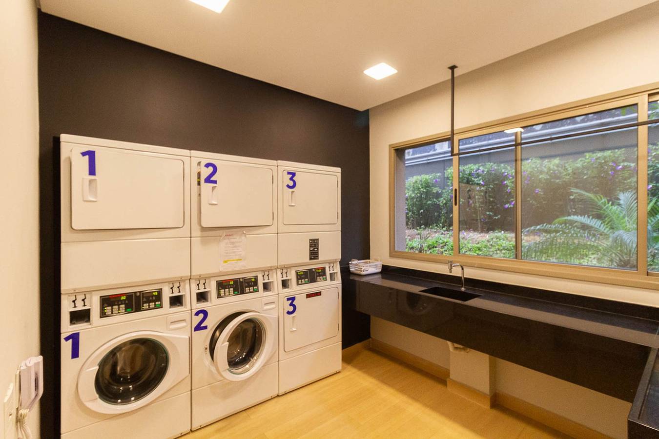 Appartamento intero, Studio com Varanda a 280m da Estação Vila Madalena in San Paolo (Brasile), San Paolo (stato)