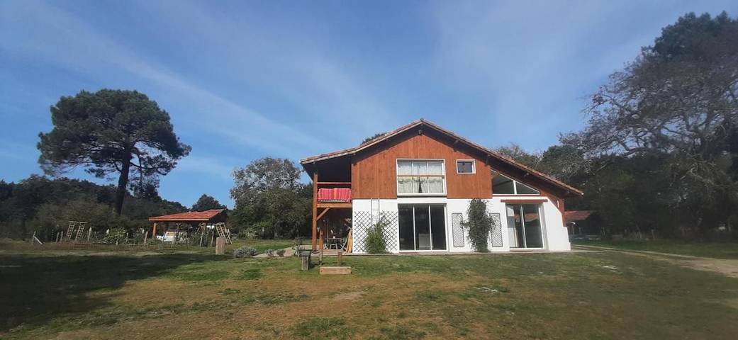 Location de vacances pour 10 personnes, avec vue ainsi que sauna et terrasse dans Morcenx-la-Nouvelle - 2