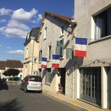 Chambre d’hôte pour 2 personnes, avec vue à La Trimouille