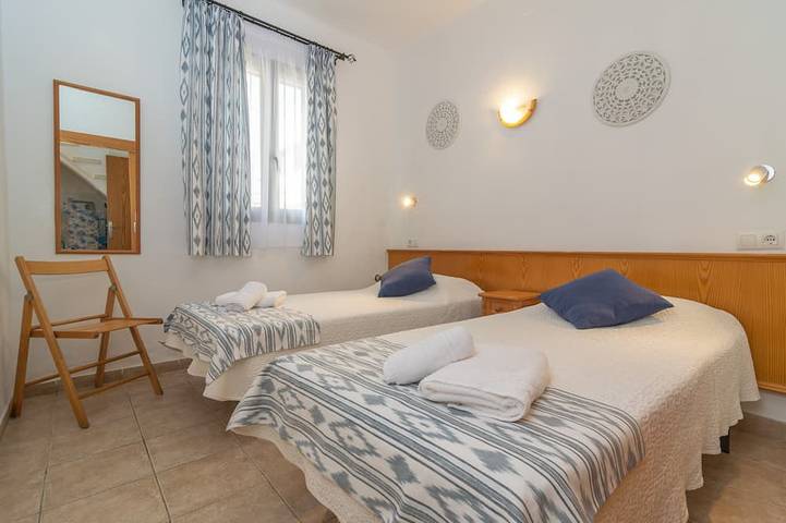 Ferienhaus für 8 Personen, mit Terrasse in Sant Elm - 3