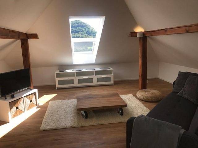 Ferienwohnung für 3 Personen, mit Terrasse und Garten sowie Ausblick in Pommelsbrunn