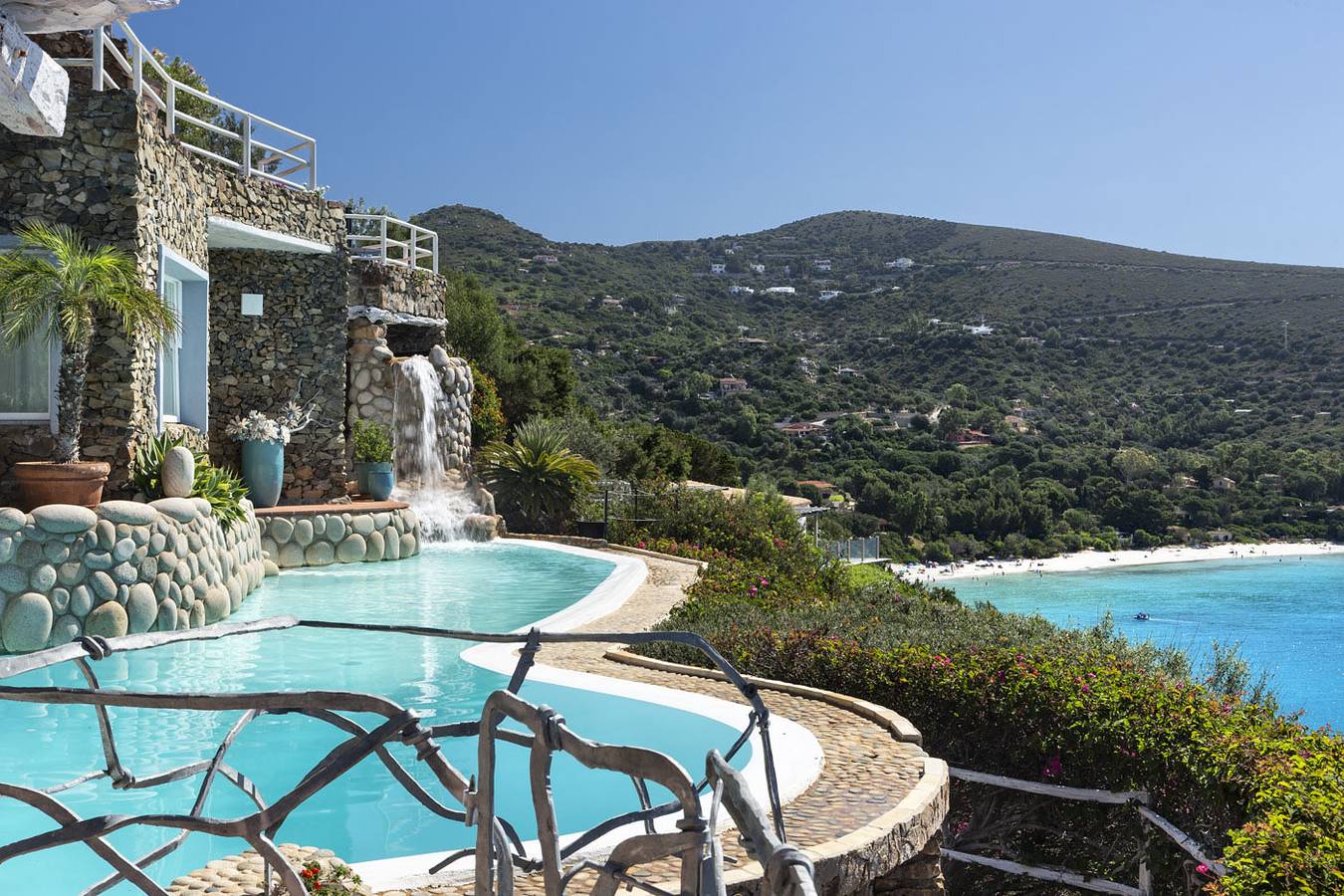 Villa Opera in Torre delle Stelle, Maracalagonis