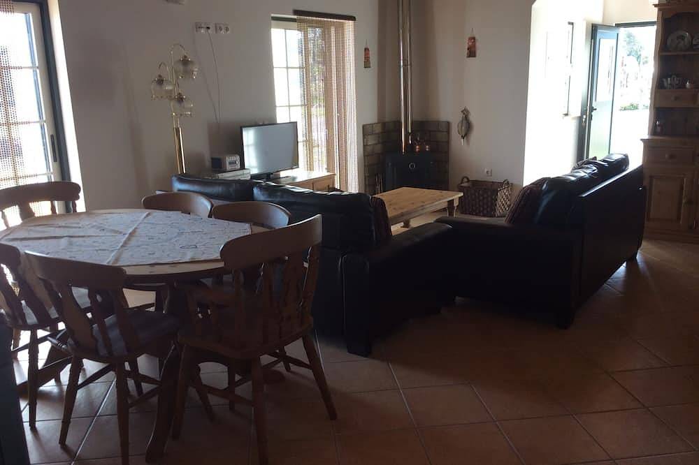 Quinta Courela das Aguinhas, eine neue Villa in ruhiger Panoramalage in Ourique, Beja Distrikt