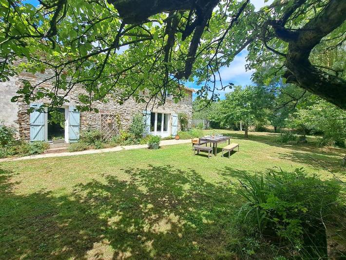 Location de vacances pour 14 personnes, avec jardin à La Garnache - 2