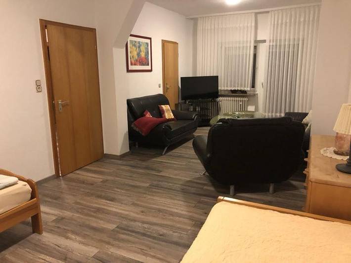 Gîte pour 6 personnes, avec terrasse à Herborn - 3