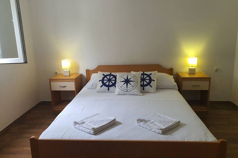 Ganze Wohnung, 2-Zimmer-Ferienwohnung am Strand Bucht Pjestata, Peljesac in Dubrovnik-Neretva
