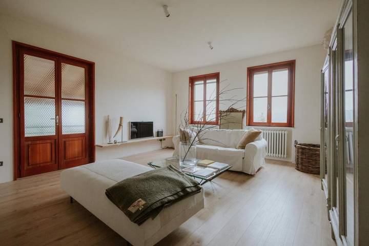 Location de vacances pour 8 personnes, avec vue et jardin dans Lesignano De Bagni - 4