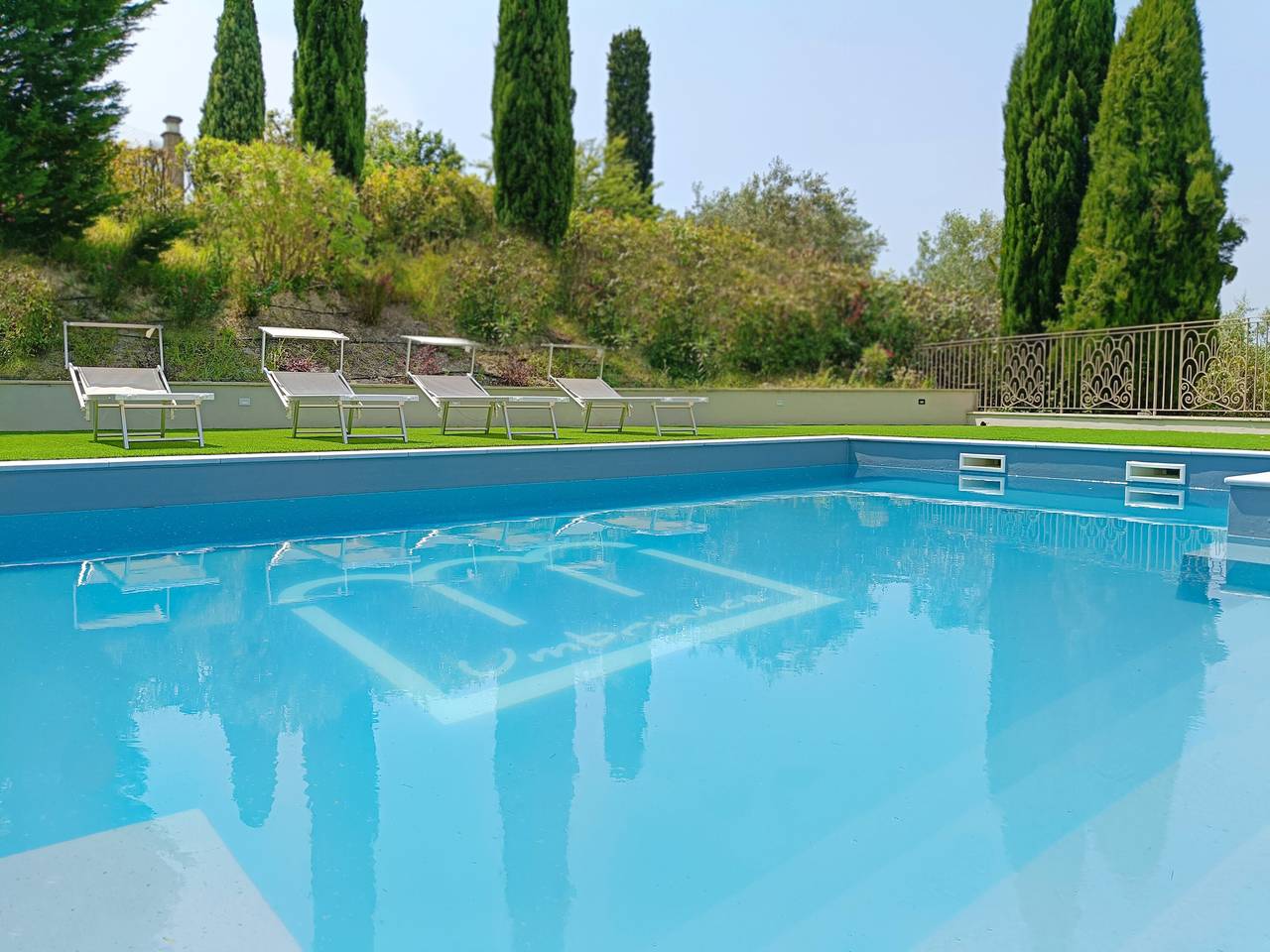 Casa de vacaciones 'In Villa Con Piscina' con piscina compartida, Wi-Fi y aire acondicionado. in Stroncone, Provincia de Terni