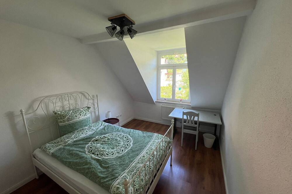 Ganze Wohnung, Frisch sanierte Maisonettewohnung in zentraler Lage in Jena! in Jena, Saaleland