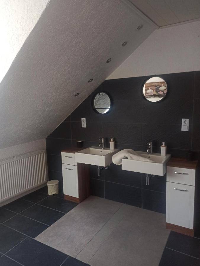 Ferienwohnung für 2 Personen, mit Ausblick in Hatzenport - 3
