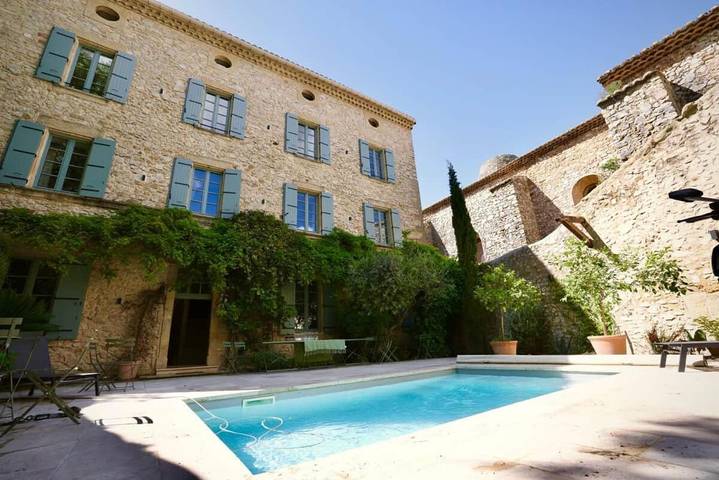 Chambre d’hôte pour 2 personnes, avec Piscine
