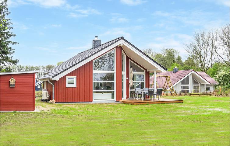 Vakantiehuis voor 6 personen, with Terras and Tuin as well as Sauna in Bad Segeberg