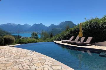 Villa for 9 People in Talloires, Annecy region, Photo 4