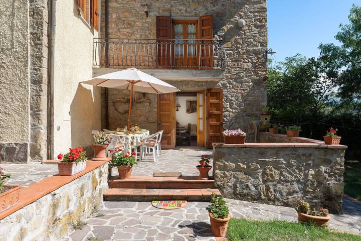 Maison de campagne pour 8 personnes, avec jardin et jacuzzi à Dicomano - 3