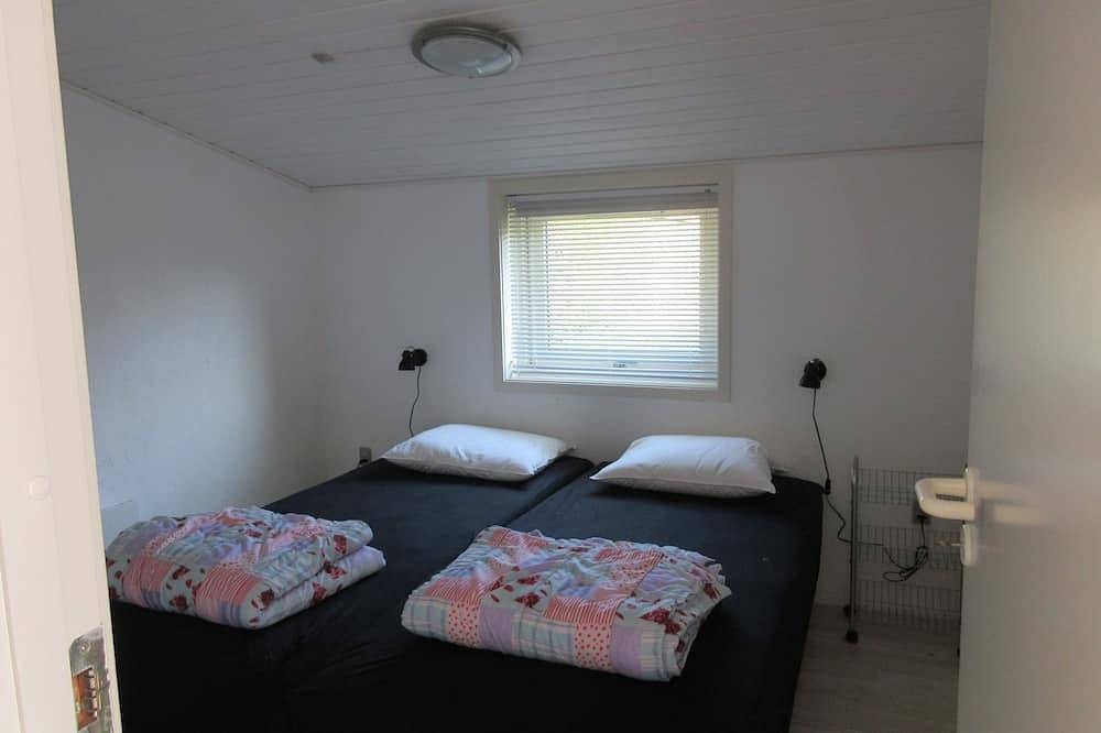 Lovely cottage with fjord views over the Limfjord and close to beach with jetty in Nyköbing Mors, Morsø