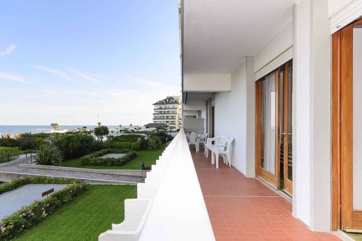 Gîte pour 10 personnes, avec jardin, animaux acceptés à Lignano Sabbiadoro - 4