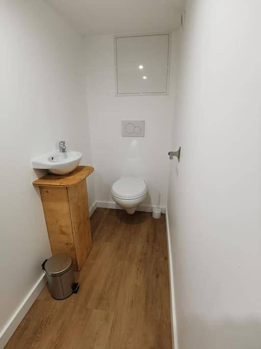 Gîte pour 6 personnes, avec terrasse et jardin dans Montalieu-Vercieu - 2