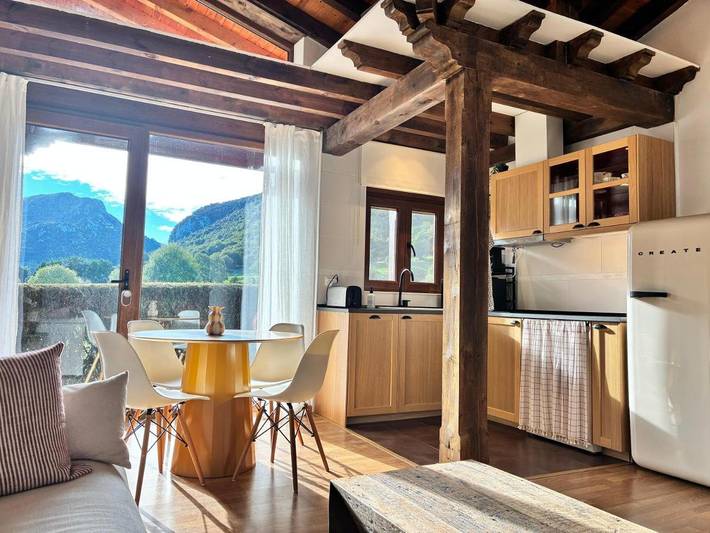 Casa rural para 4 personas, con vistas y jardín en Rionansa - 3