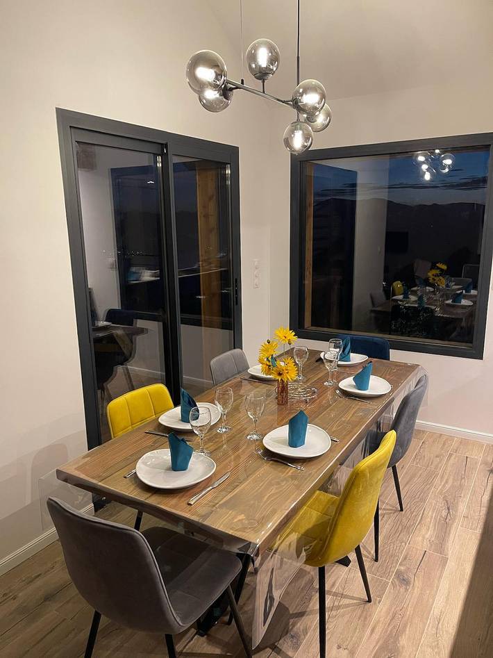 Ferienhaus für 8 Personen mit Balkon in Puy-Sanières, Nationalpark Écrins