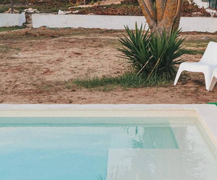 Maison d’hôte pour 2 personnes, avec Balcon et Terrasse ainsi que Jardin et Piscine à Nazaré