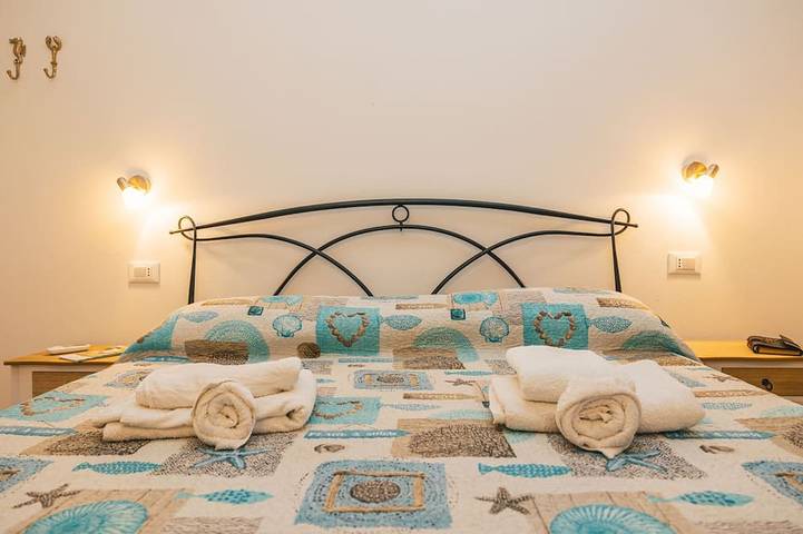 Ganze Wohnung, Wohnung-Komfort-Eigenes Badezimmer-Blick auf die Landschaft in Sant'Anna Arresi, Sulcis Iglesiente