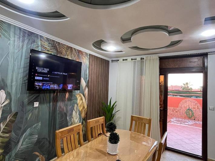 Villa pour 10 personnes, avec balcon ainsi que vue et jardin
