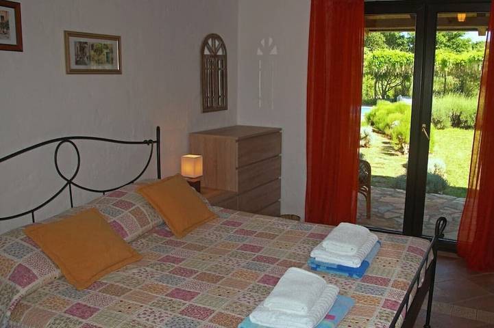 Hütte für 2 Personen, mit Garten und Terrasse in Kroatien - 3