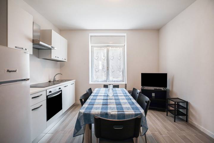 Gîte pour 6 personnes, avec balcon à Levico Terme