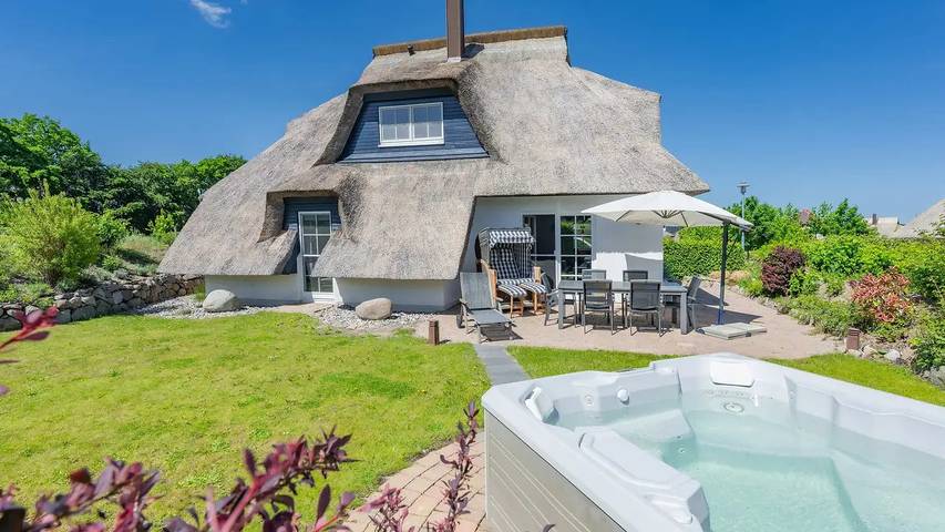 Ferienhaus für 6 Personen, mit Garten und Terrasse sowie Sauna und Whirlpool in Zinnowitz