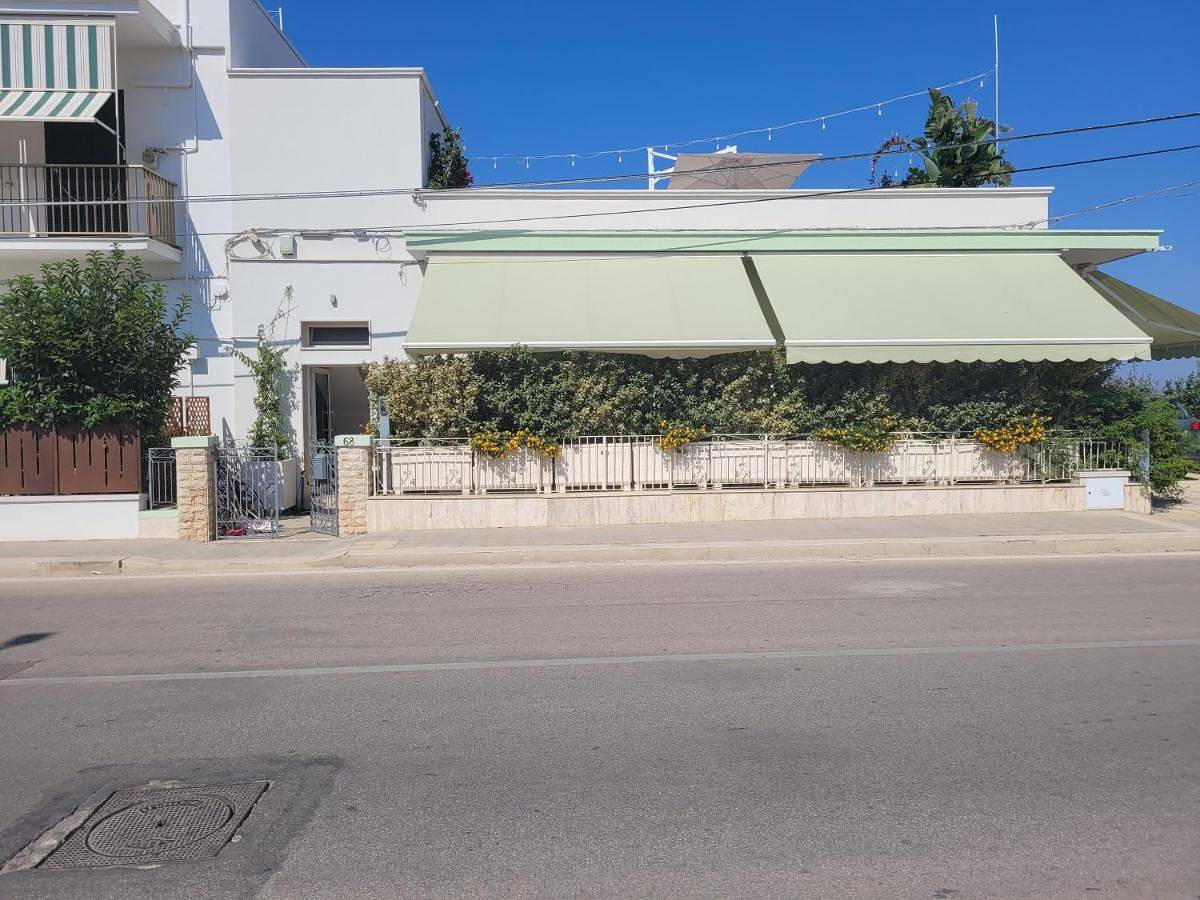 Apartment - Ground Floor in Monopoli, Province de Bari