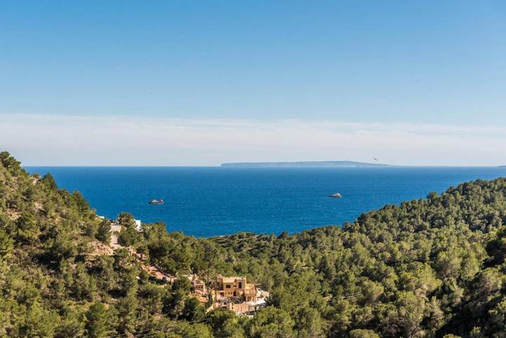 Location de vacances pour 6 personnes, avec jardin et vue à Roca Llisa - 2