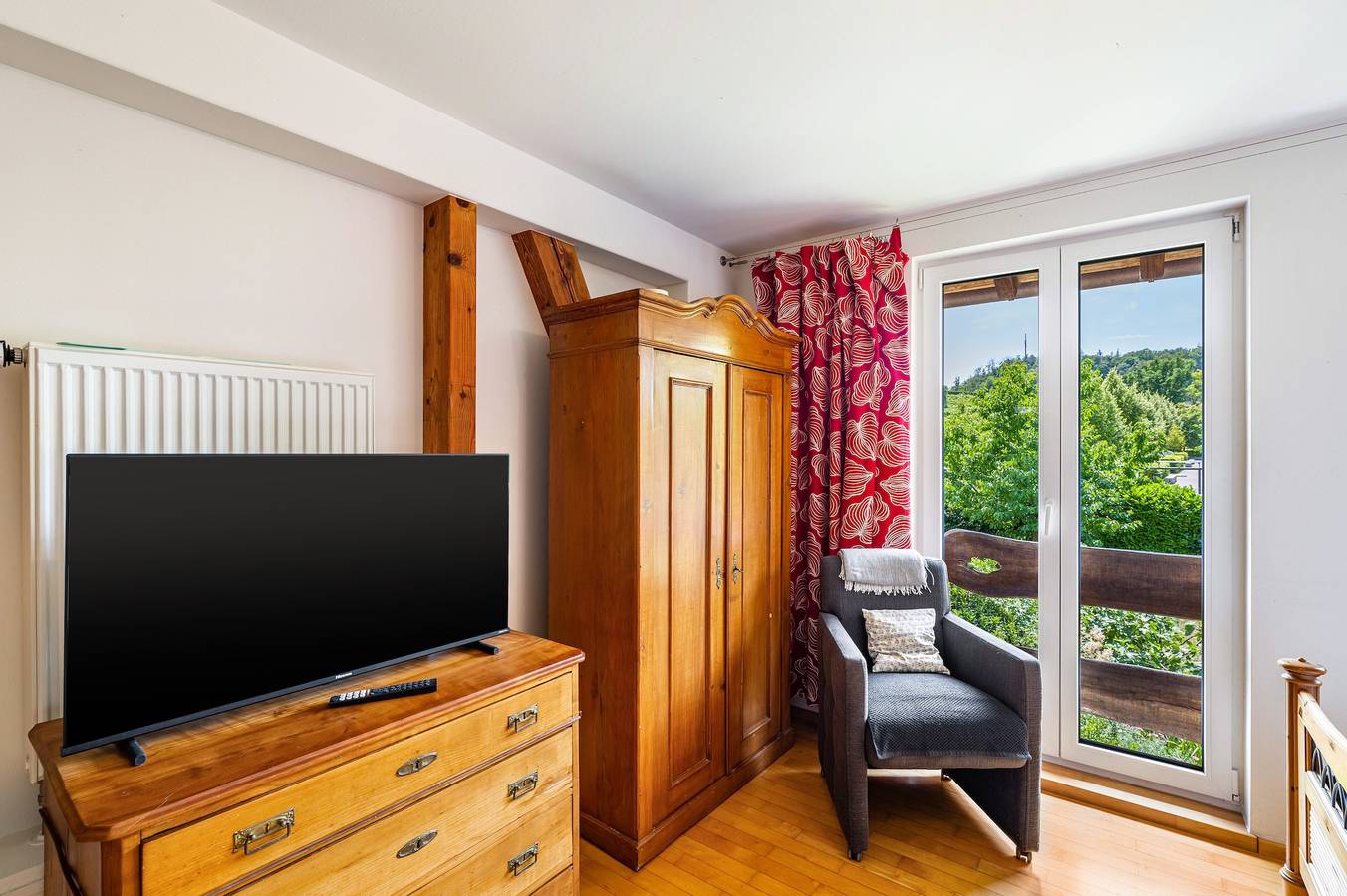 Ganzes Studio, Apartment 'Nr-35qm' mit Gemeinschaftsgarten und Wlan in Vogtsburg - Oberrotweil, Vogtsburg im Kaiserstuhl