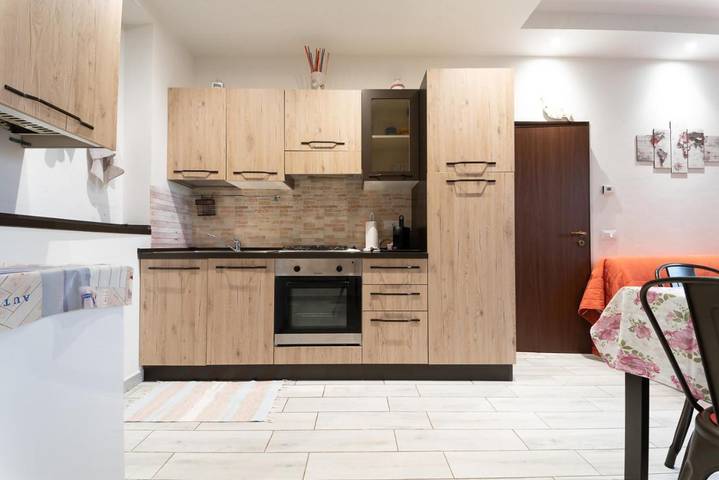 Location de vacances pour 5 personnes, avec terrasse ainsi que vue et jardin, animaux acceptés à Lido Adriano - 3