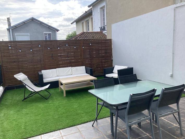 Location de vacances pour 8 personnes, avec terrasse à Colombes - 2