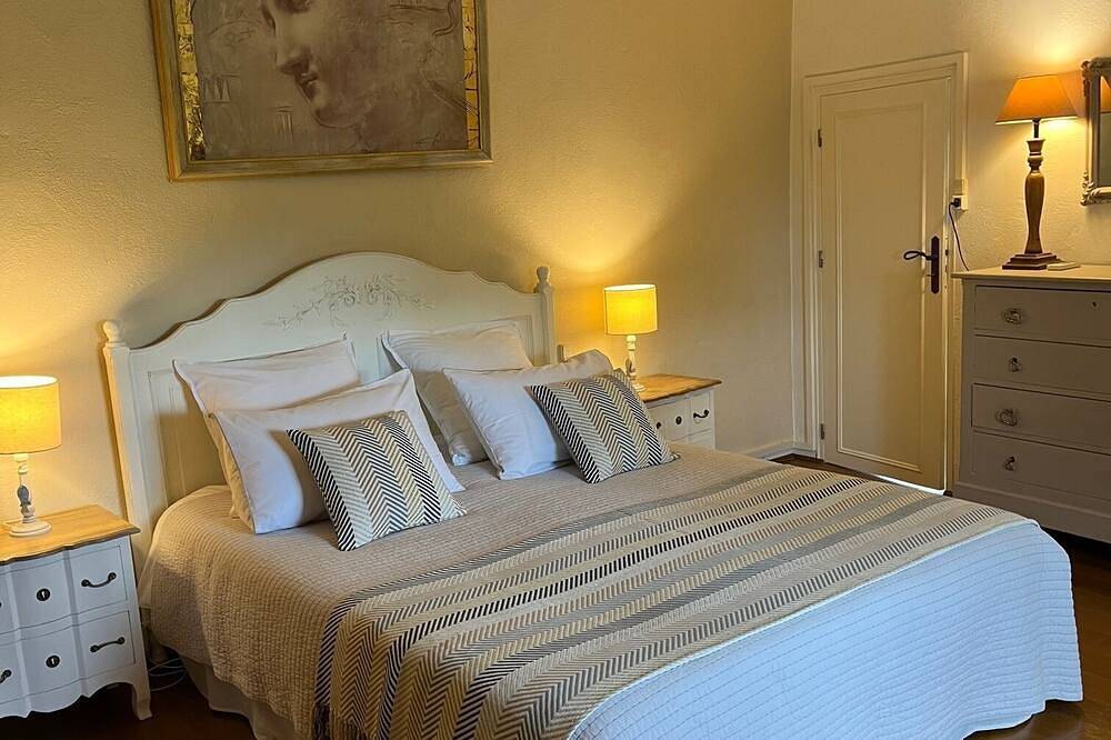 Neu: Gîte in einem provenzalischen Bauernhaus aus dem 18. Jahrhundert, umgeben von Weinbergen am Fuße von Ventoux in Carpentras, Parc naturel régional du Mont-Ventoux