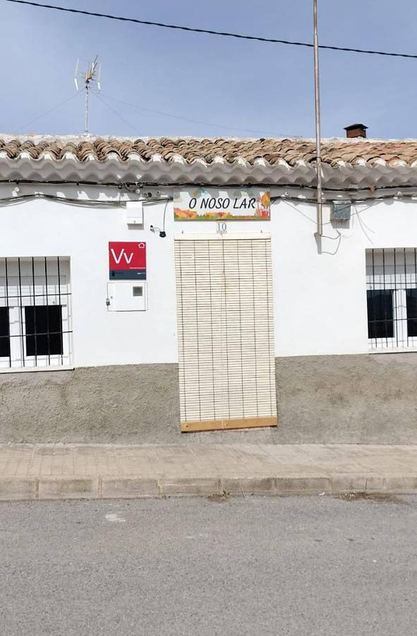 Casa rural para 6 personas, con terraza y vistas en Yecla  - 2