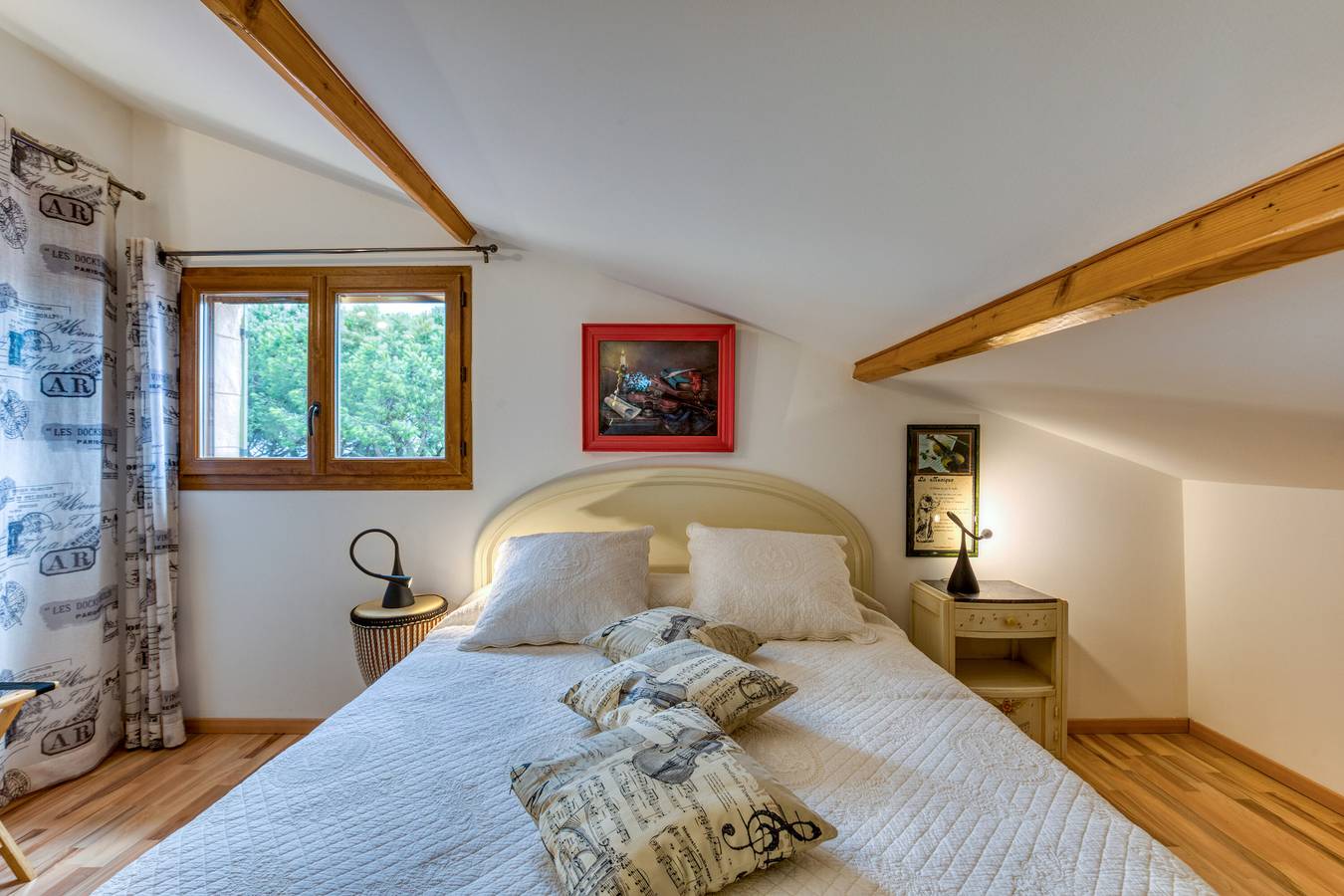 Guest Rooms 'La Palmeraie' with Sea View, Wi-Fi and Air Conditioning in Portiragnes, Côte d'Améthyste
