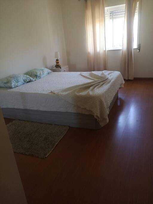 Gîte pour 6 personnes, avec terrasse, animaux acceptés dans Estoi - 2