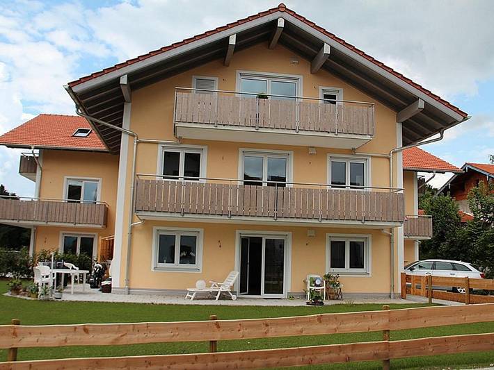 Ferienwohnung für 2 Personen, mit Terrasse in Übersee - 2