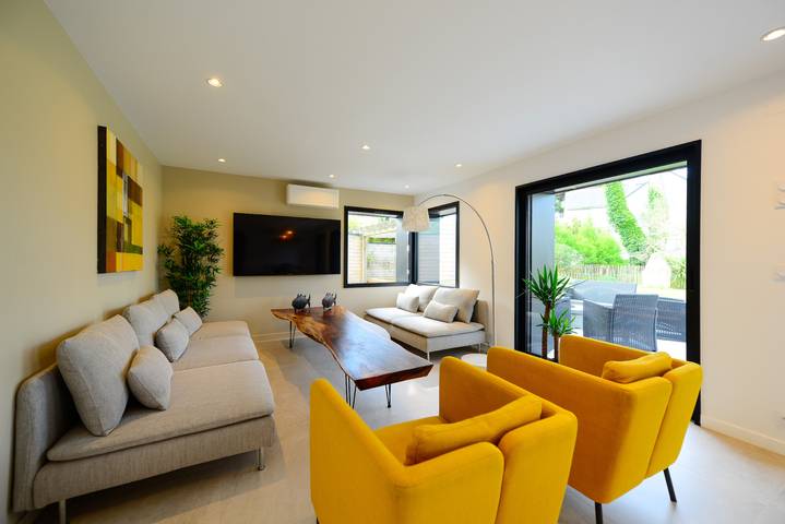 Location de vacances pour 10 personnes, avec vue sur l’océan ainsi que jardin et terrasse dans Kerhostin - 2