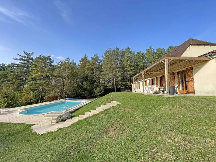 Gîte pour 6 personnes, avec piscine à Tursac - 3