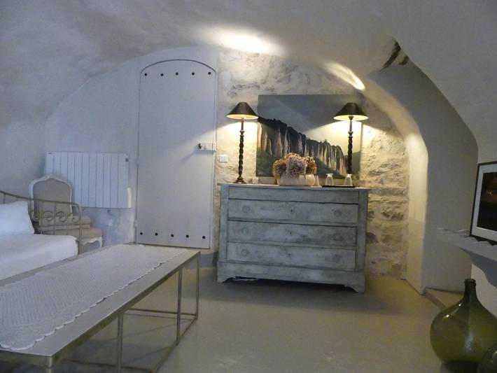 Chambre d’hôte pour 3 personnes, avec piscine et jardin dans les Alpes-de-Haute-Provence - 4