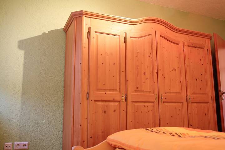 Ganze Wohnung, 3-Sterne-Ferienwohnung am Rheinsteig mit herrlichem Blick über das Rheintal in Rüdesheim am Rhein, Rheingau-Taunus-Kreis
