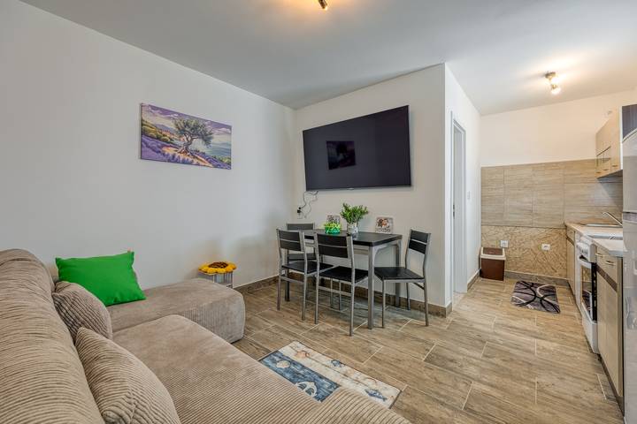 Ferienhaus mit Meerblick für 3 Personen, mit Terrasse und Meerblick, kinderfreundlich in Kvarner Bucht - 4