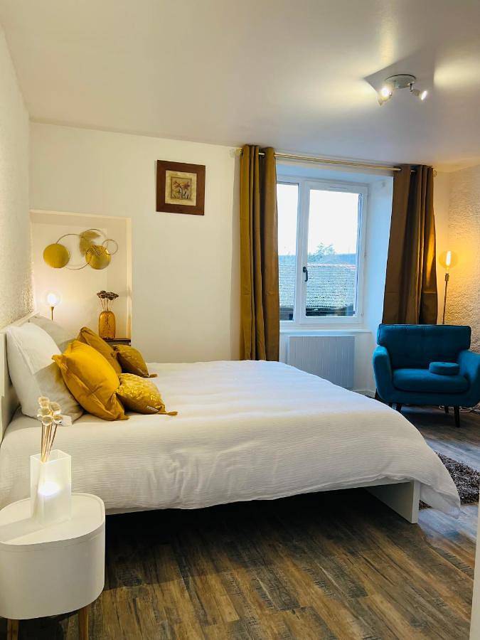 Gîte pour 2 personnes, avec vue à Crémieu - 3