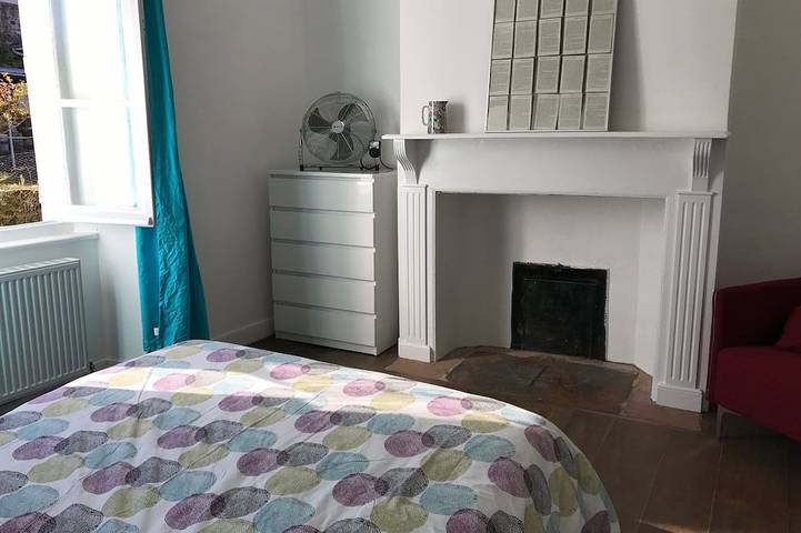 Location de vacances pour 8 personnes, avec jardin et terrasse à Saint-Yrieix-la-Perche - 3